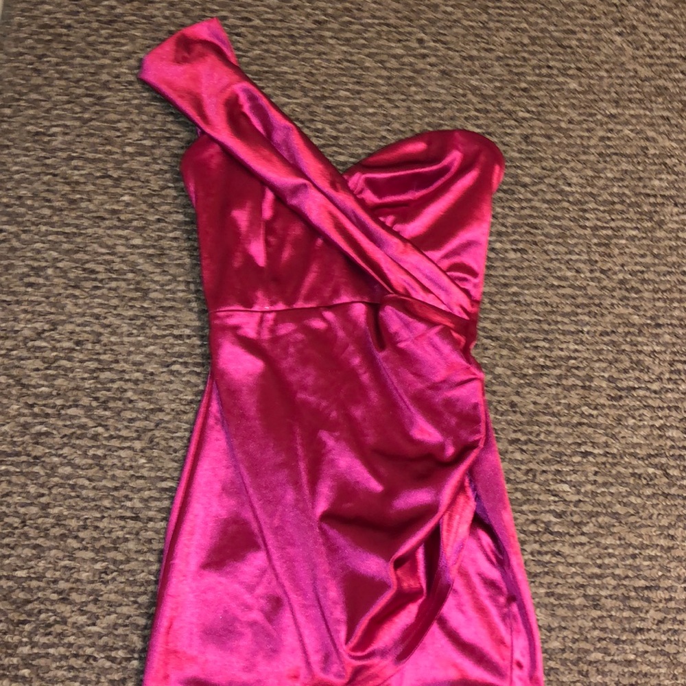 One shoulder satin dress